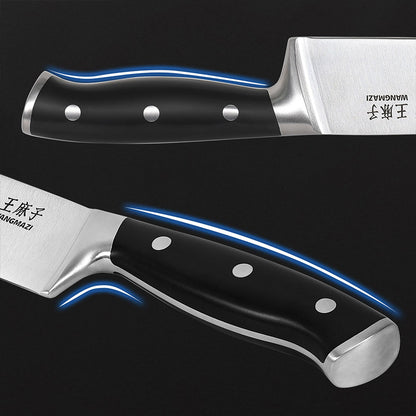 Chef knife set with three-rivet design, This design is typical of premium knives. The three rivets not only enhance the durability of the handle but also ensure a secure fit and balance.